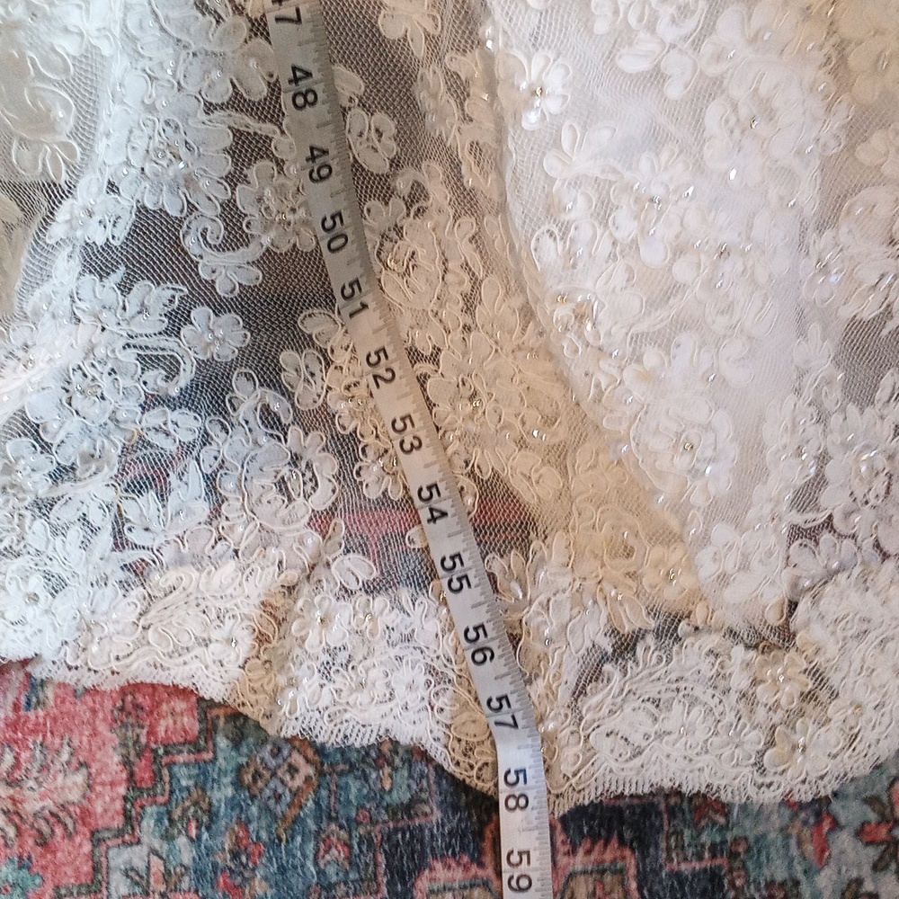 David's Bridal Ivory Halter Beaded Lace Gown By Sue Wong Size 8 - Picture 15 of 16
